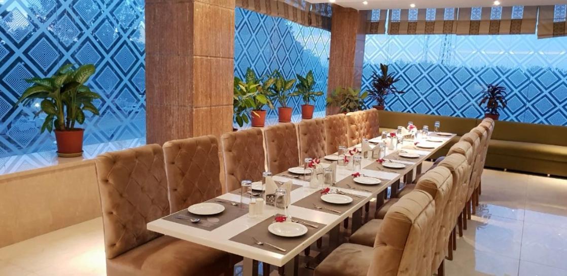 Hotel Pacific Roorkee Екстер'єр фото