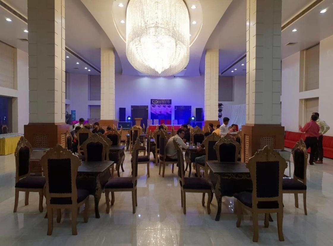 Hotel Pacific Roorkee Екстер'єр фото